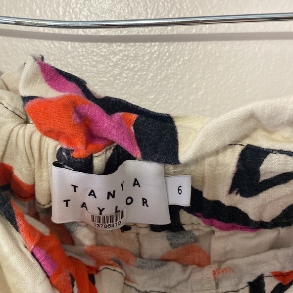 Tanya Taylor Quinn Floral Paperbag Linen Blend Shorts - Picture 8 of 10